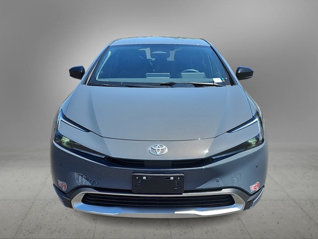 2024 Toyota Prius Prime SE
