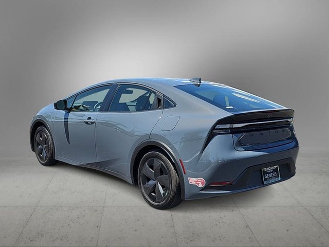 2024 Toyota Prius Prime SE
