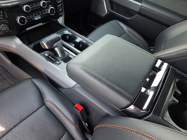 2024 Ford F-150 Lariat 4WD