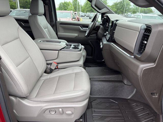 2022 GMC Sierra 1500 SLT 4WD 147WB
