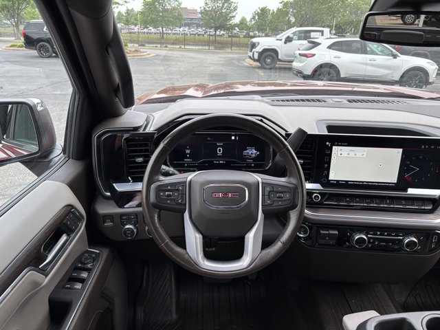 2022 GMC Sierra 1500 SLT 4WD 147WB