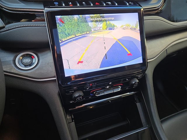 2023 Jeep Grand Cherokee 4WD 4xe