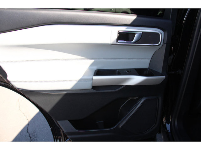 2022 Ford Explorer XLT 4WD