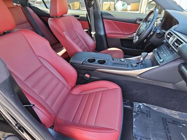 2016 Lexus IS200t 200t