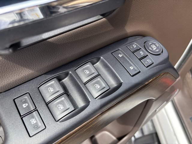 2018 GMC Sierra 1500 Denali 4WD 143WB