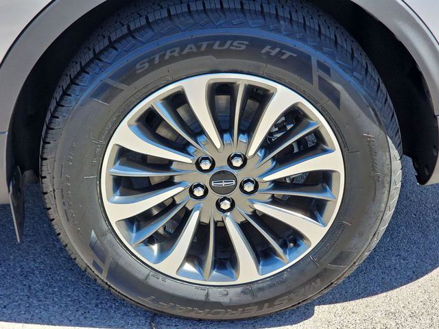 2020 Lincoln Nautilus Reserve FWD