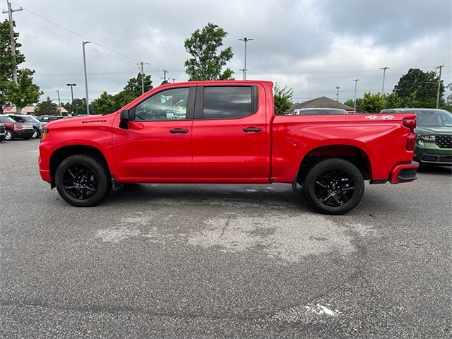 2022 Chevrolet Silverado 1500 Custom 4WD 147WB