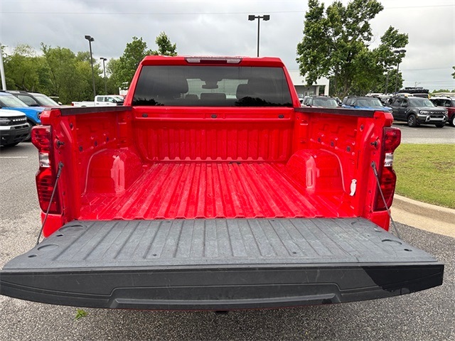 2022 Chevrolet Silverado 1500 Custom 4WD 147WB