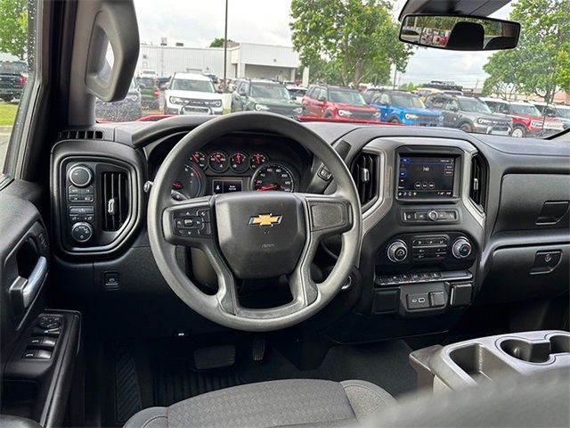 2022 Chevrolet Silverado 1500 Custom 4WD 147WB