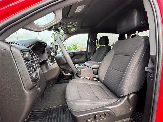2022 Chevrolet Silverado 1500 Custom 4WD 147WB