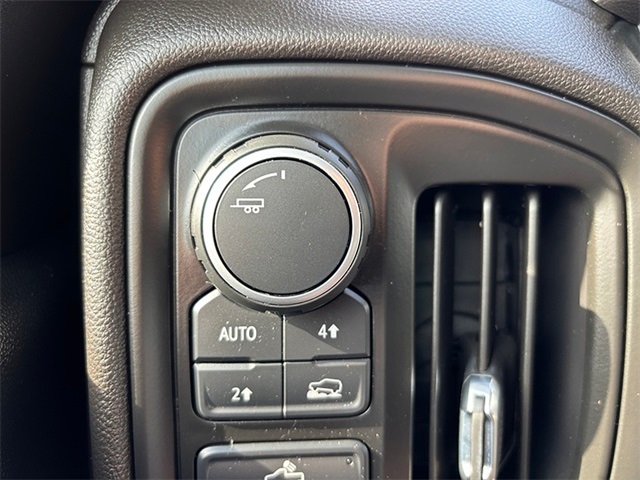 2022 Chevrolet Silverado 1500 Custom 4WD 147WB