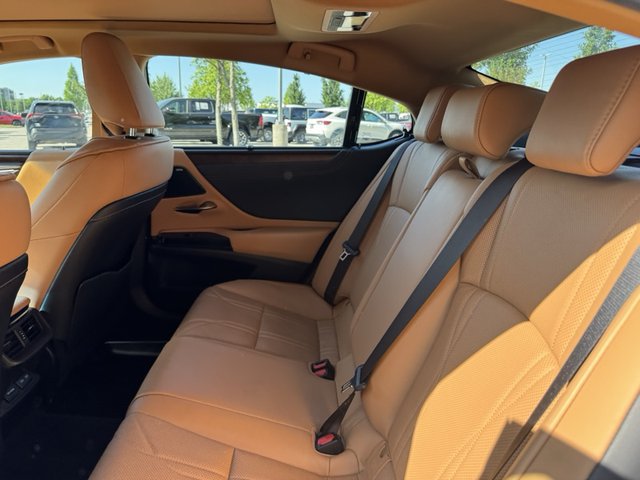 2024 Lexus ES350 Ultra Luxury FWD