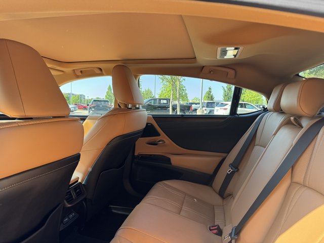 2024 Lexus ES350 Ultra Luxury FWD