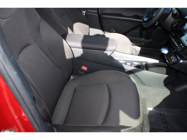 2019 Toyota Prius LE AWD-e