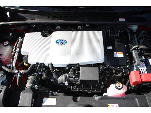 2019 Toyota Prius LE AWD-e