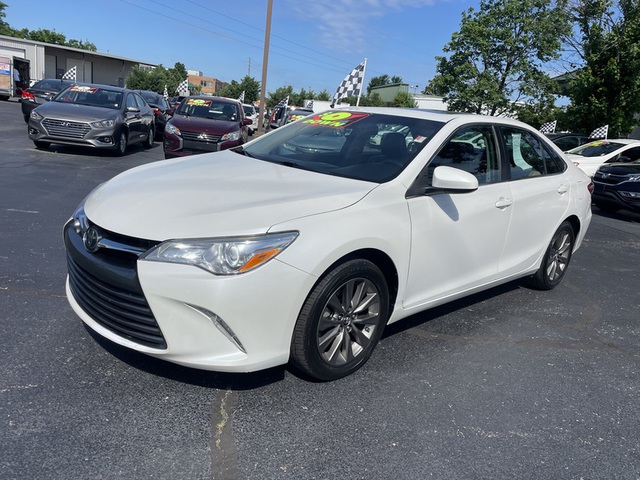 2017 Toyota Camry XLE
