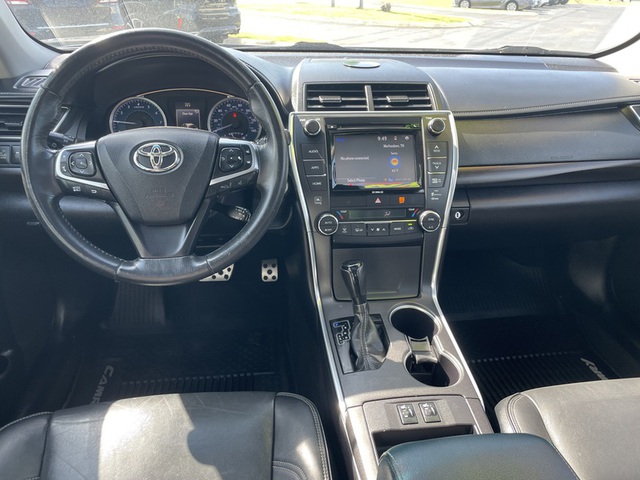 2017 Toyota Camry XLE