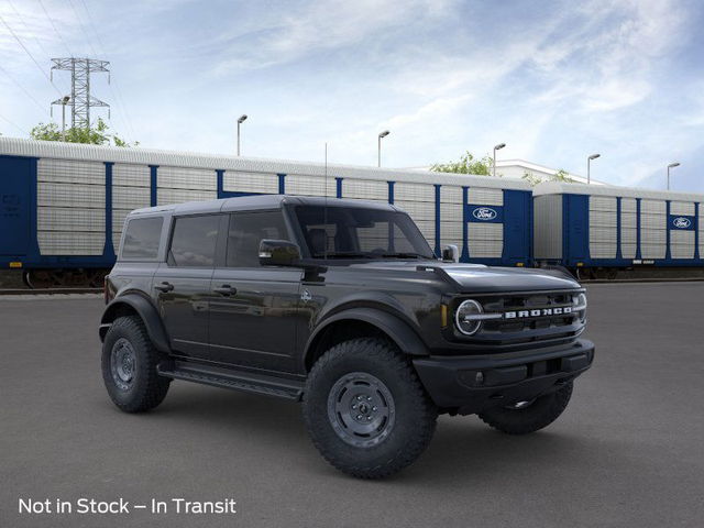 2025 Ford Bronco Outer Banks 4Dr 4WD