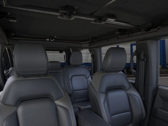 2025 Ford Bronco Outer Banks 4Dr 4WD