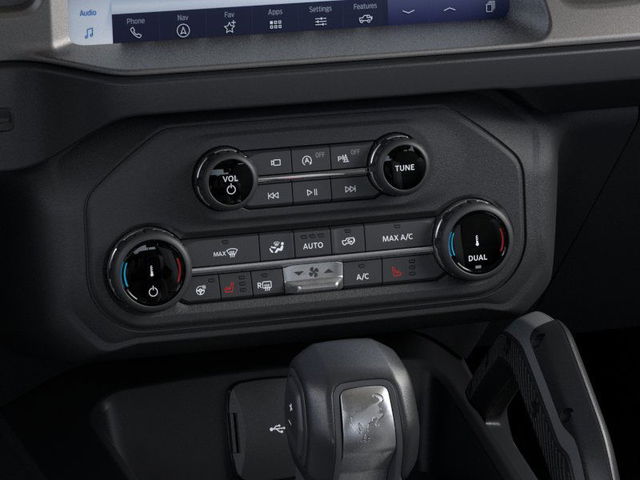 2025 Ford Bronco Outer Banks 4Dr 4WD