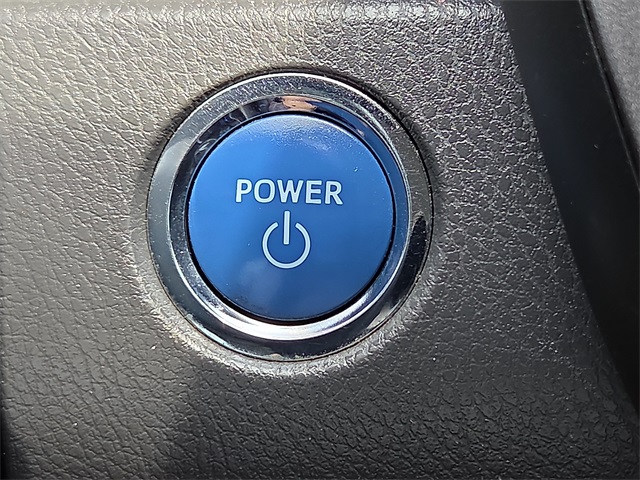 2020 Toyota Camry Hybrid XLE