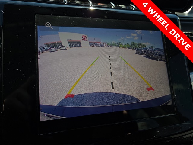 2023 Jeep Grand Cherokee Laredo 4WD L