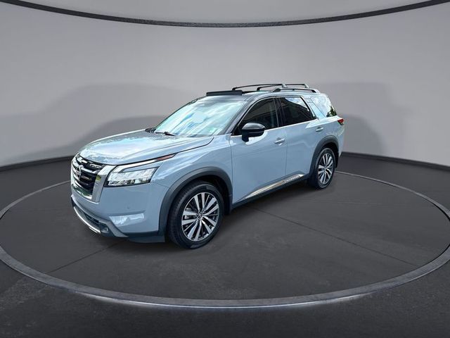 2022 Nissan Pathfinder Platinum