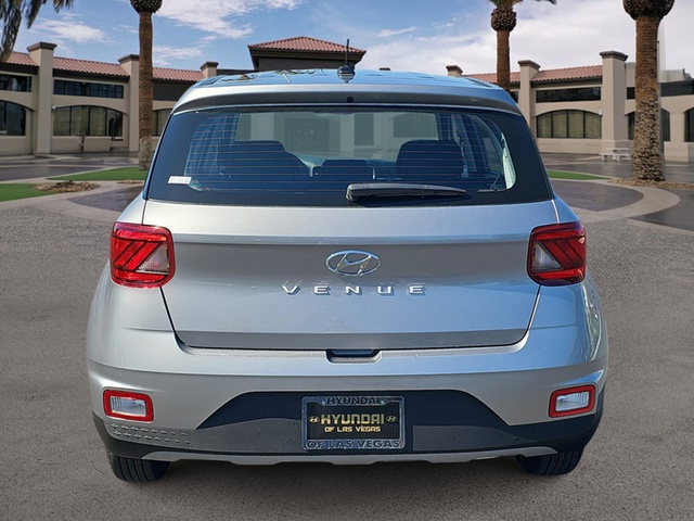 2024 Hyundai Venue SE