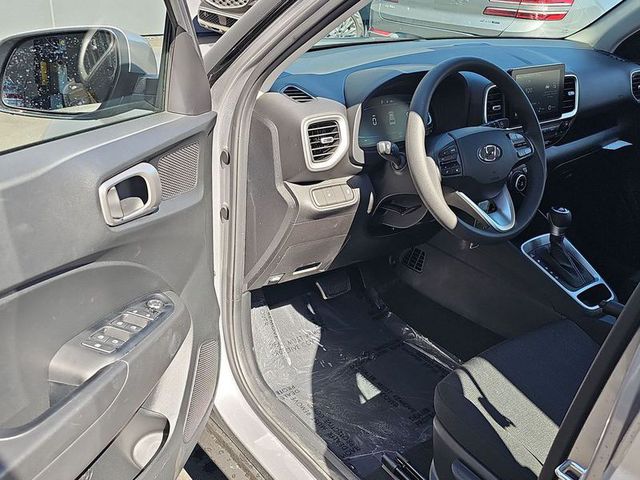 2024 Hyundai Venue SE