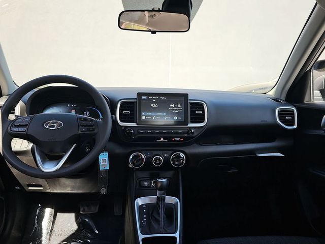 2024 Hyundai Venue SE