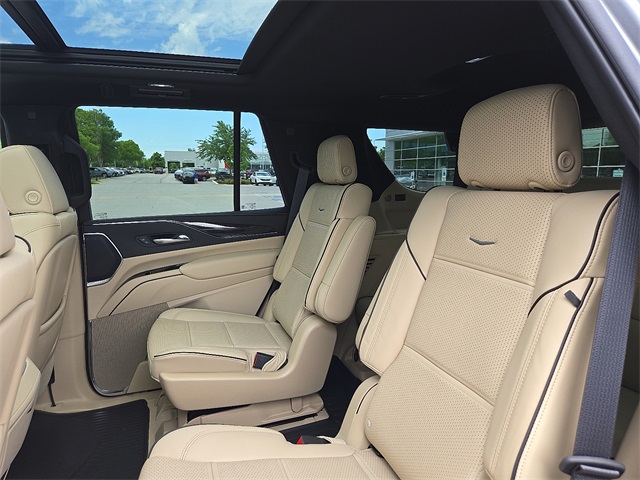 2023 Cadillac Escalade Premium Luxury 4WD