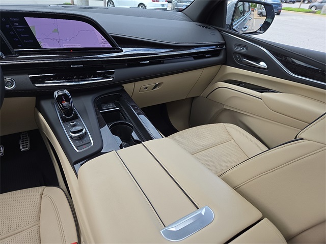 2023 Cadillac Escalade Premium Luxury 4WD