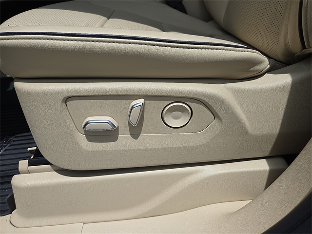 2023 Cadillac Escalade Premium Luxury 4WD