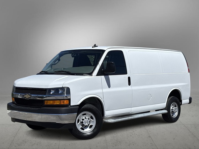 2022 Chevrolet Express 2500 135WB RWD