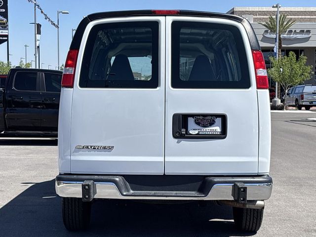 2022 Chevrolet Express 2500 135WB RWD