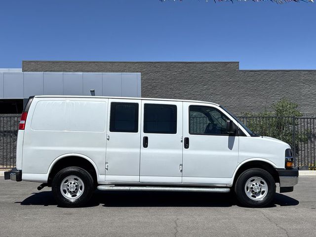 2022 Chevrolet Express 2500 135WB RWD