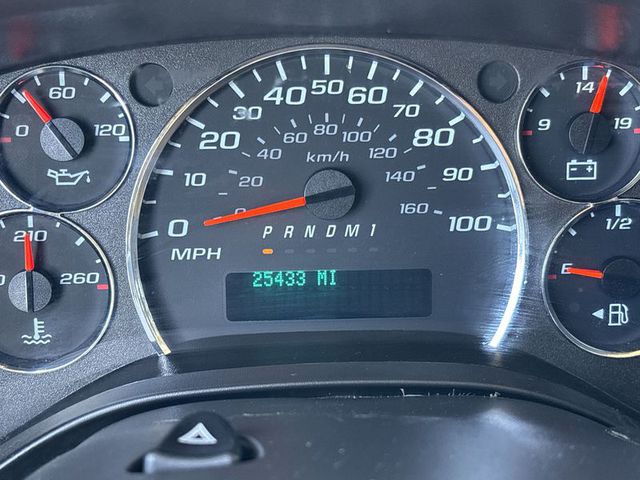 2022 Chevrolet Express 2500 135WB RWD