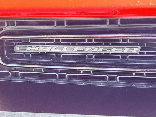 2018 Dodge Challenger SXT Plus