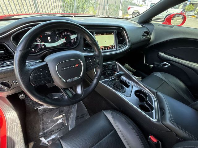 2018 Dodge Challenger SXT Plus