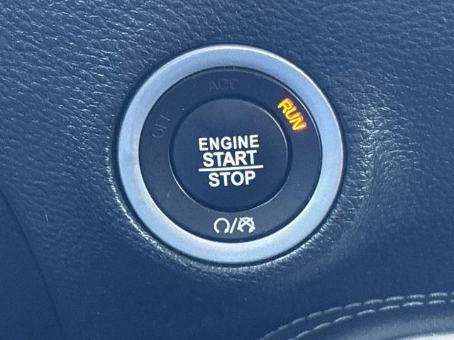 2018 Dodge Challenger SXT Plus