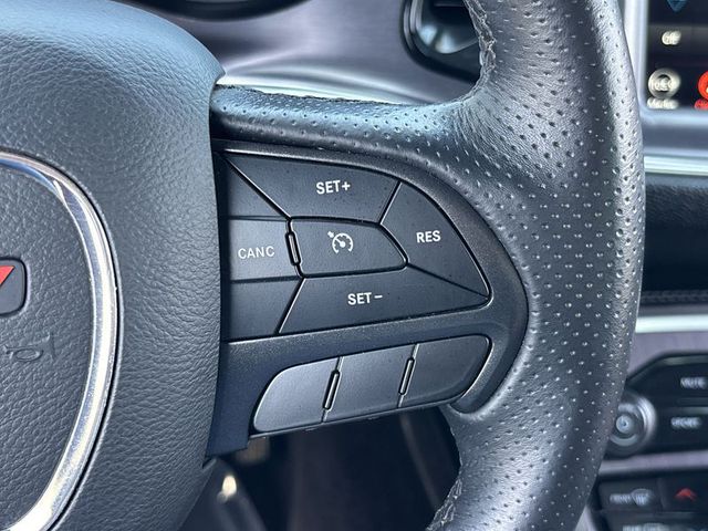 2018 Dodge Challenger SXT Plus