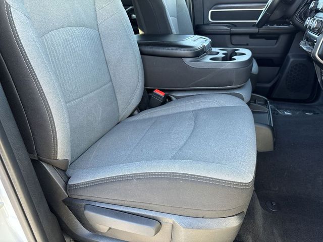 2024 Ram 3500 Big Horn 4WD 8ft Box