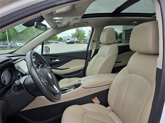 2020 Buick Envision Essence FWD