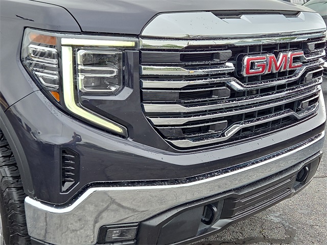 2023 GMC Sierra 1500 SLT 4WD 147WB