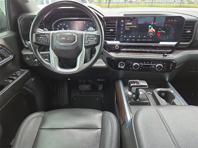 2023 GMC Sierra 1500 SLT 4WD 147WB