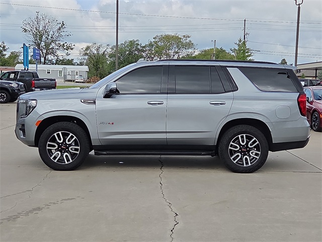 2024 GMC Yukon AT4 4WD