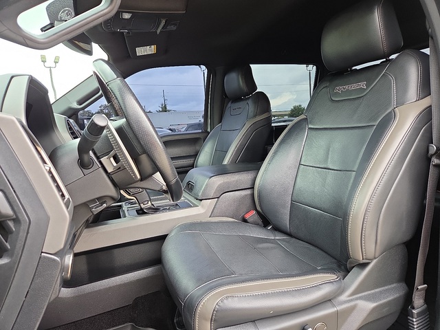 2017 Ford F-150 Raptor 4WD 5.5ft Box