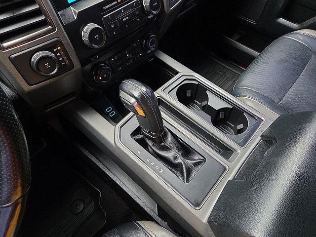 2017 Ford F-150 Raptor 4WD 5.5ft Box