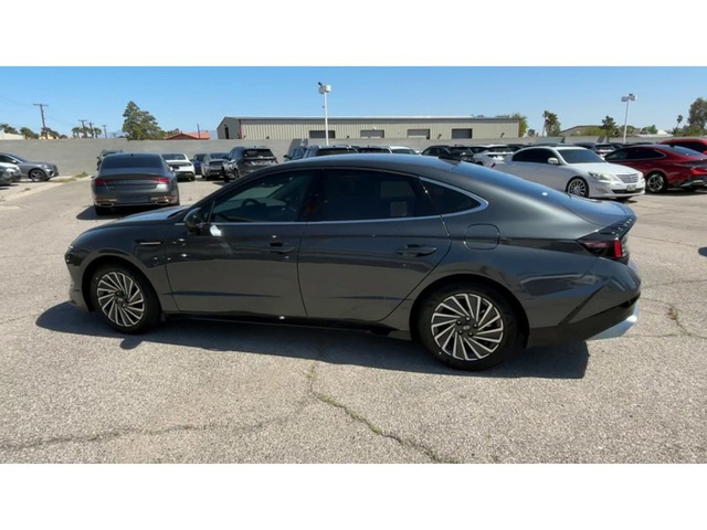 2024 Hyundai Sonata Hybrid SEL 2.0L
