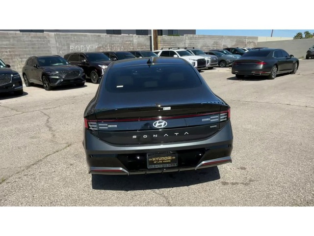2024 Hyundai Sonata Hybrid SEL 2.0L